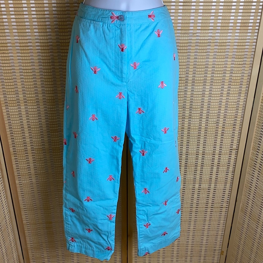 LillyPulitzer Blue Honeysuckle Embroidered Bees Loren Capri Pants Size 4